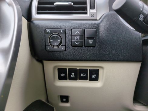 Used 2022 Lexus GX 460 Premium image 25