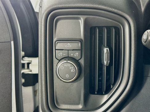 Used 2024 Chevrolet Silverado 2500 Custom RWD image 20