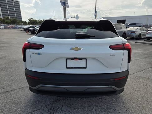 Used 2024 Chevrolet Blazer EV LT AWD/4WD image 12