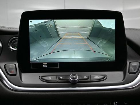 Used 2025 Chevrolet Blazer LT FWD image 42