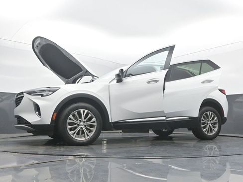 Used 2023 Buick Envision Preferred image 59