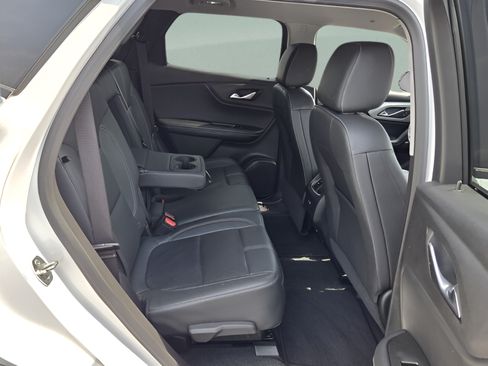 Used 2024 Chevrolet Blazer LT FWD image 14