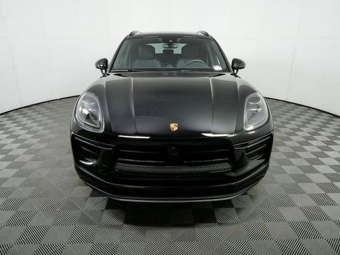 Certified 2026 Porsche Macan Turbo AWD/4WD image 36