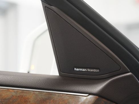 Used 2015 Mercedes-Benz E 350 4MATIC Wagon image 31