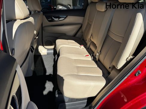 Used 2020 Nissan Rogue SL image 12