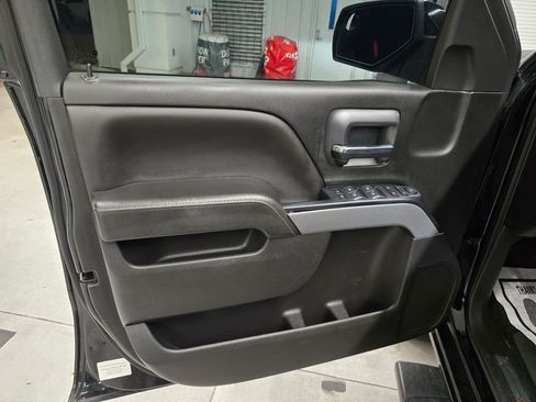Used 2018 Chevrolet Silverado 1500 LT w/ All Star Edition AWD/4WD image 16