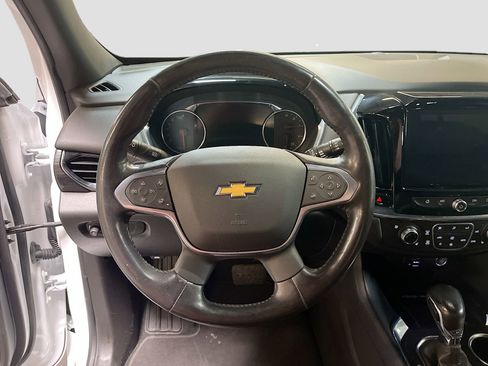 Used 2022 Chevrolet Traverse High Country AWD/4WD image 11