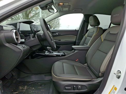 New 2026 Chevrolet Trax ACTIV w/ Driver Confidence Package image 9