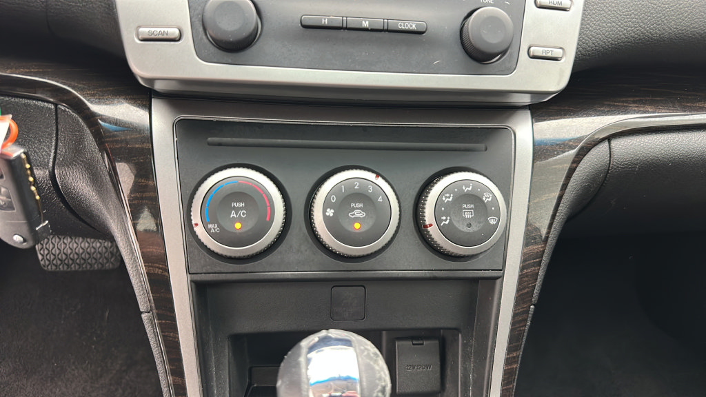 Used 2011 MAZDA MAZDA6 i Touring Plus FWD image 18
