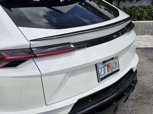 Used 2024 Lamborghini Urus Performante image 5