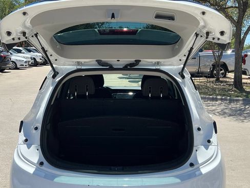Used 2023 Chevrolet Bolt LT FWD image 24