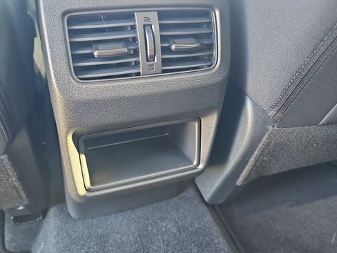 Used 2026 Nissan Rogue S FWD image 15