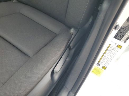 Used 2025 Toyota Corolla LE FWD image 15