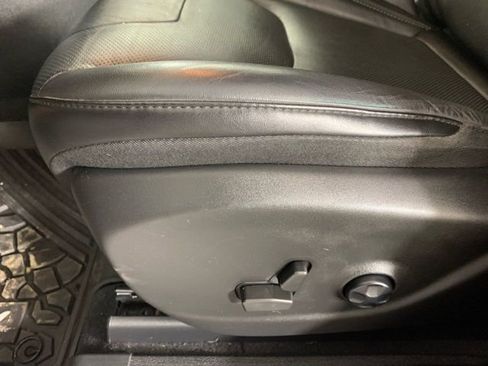 Used 2021 Jeep Cherokee Limited image 13