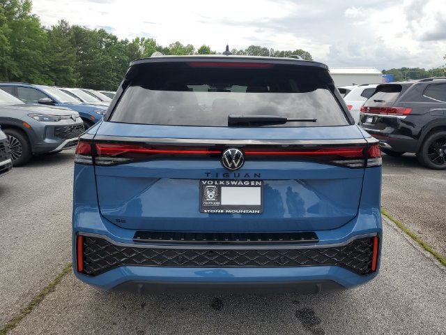 New 2026 Volkswagen Tiguan SE R-Line FWD image 5