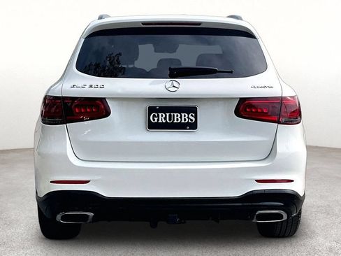 Used 2021 Mercedes-Benz GLC 300 4MATIC w/ AMG Line image 5