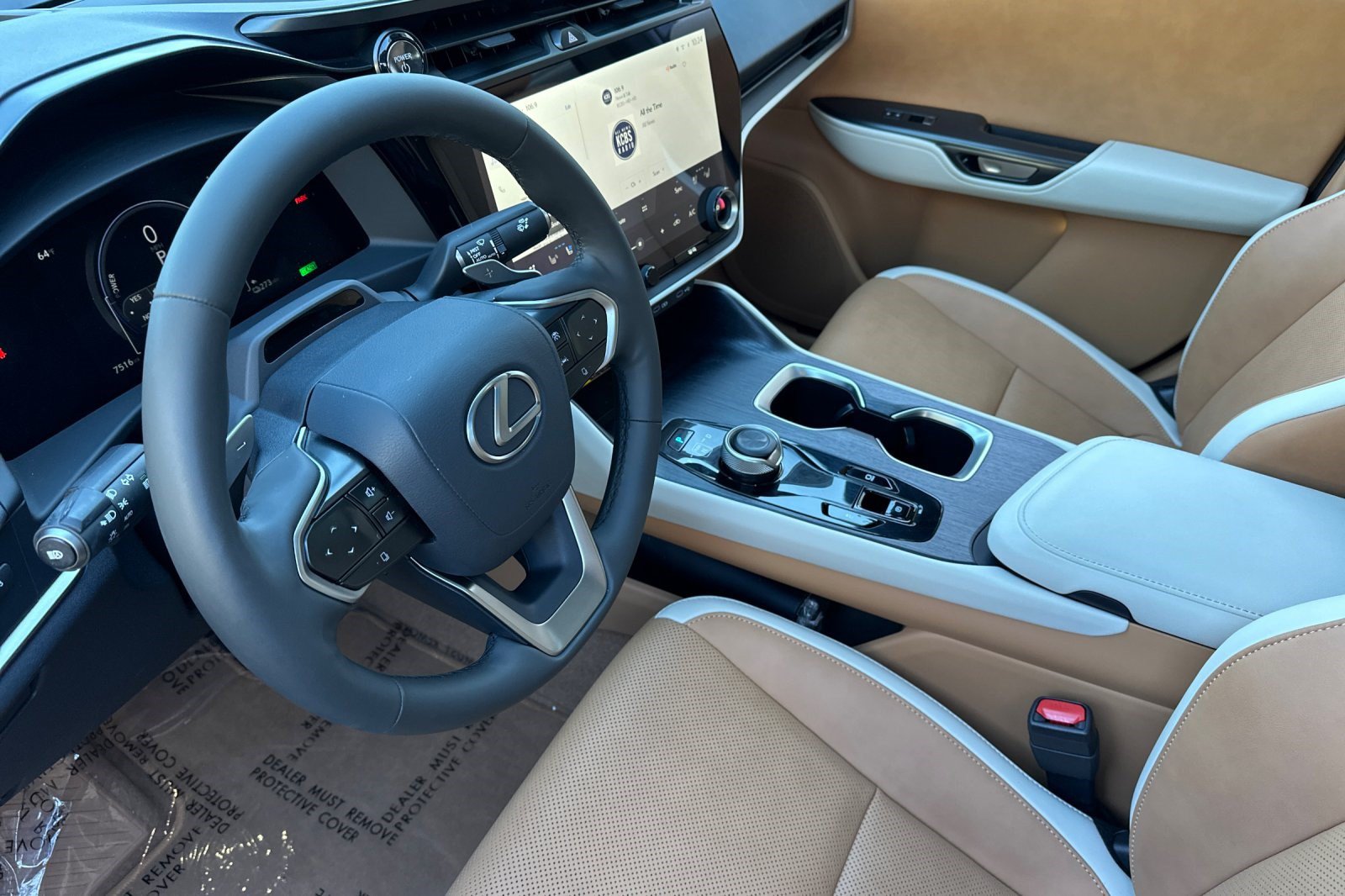 Used 2026 Lexus RZ 450e AWD w/ Technology Package image 4