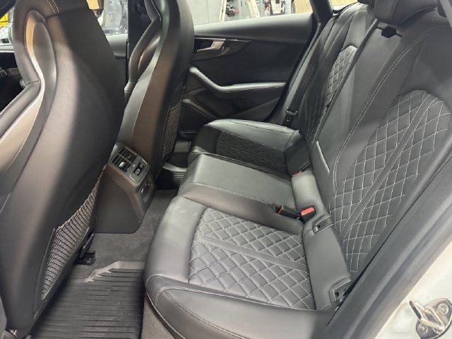 Certified 2024 Audi S5 Premium Plus w/ Premium Plus Package AWD/4WD image 37