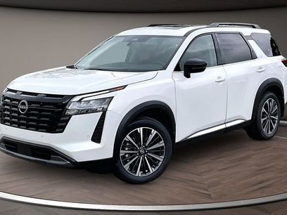 New 2026 Nissan Pathfinder Platinum
