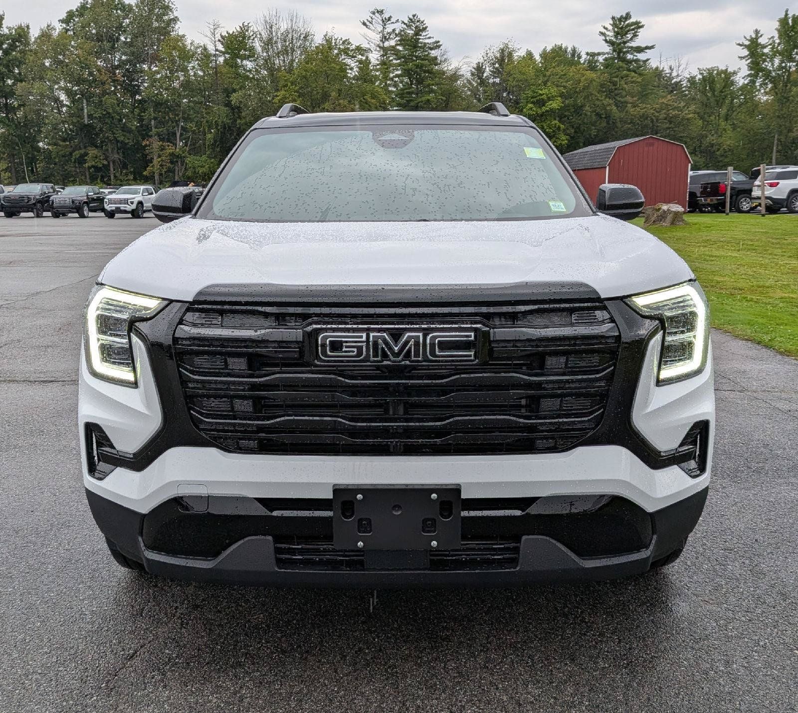 New 2027 GMC Terrain Elevation w/ Elevation Premium Package AWD/4WD image 2