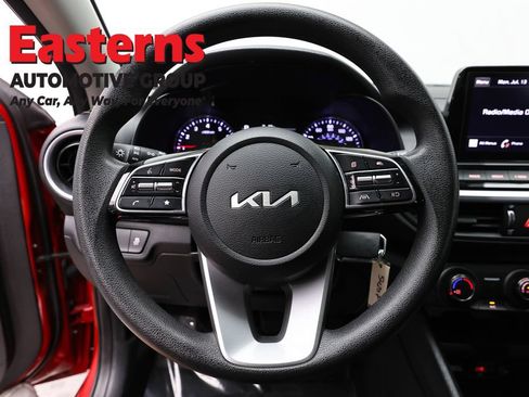 Used 2024 Kia Forte LXS FWD image 10