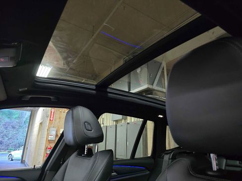 Used 2024 BMW X3 xDrive30i w/ Convenience Package image 23