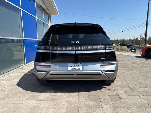 Used 2023 Hyundai Ioniq 5 Limited AWD/4WD image 6