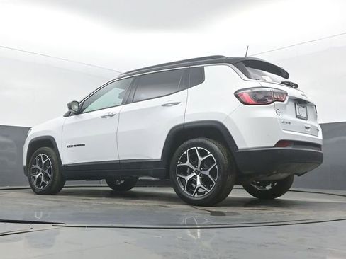 Used 2025 Jeep Compass Limited AWD/4WD image 48