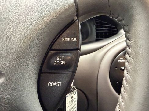 Used 1997 Ford Taurus SHO FWD image 18