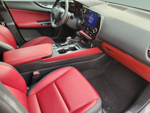 Certified 2024 Lexus NX 250 FWD image 7