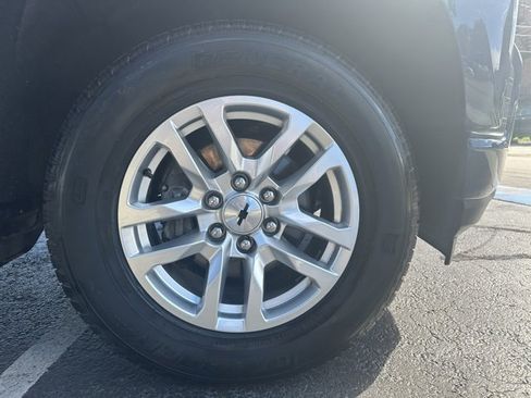 Used 2022 Chevrolet Silverado 1500 RST image 11