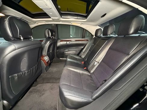 Used 2013 Mercedes-Benz S 550 w/ Sport Pkg Plus One image 21