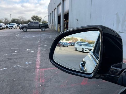 Used 2023 BMW X3 xDrive30i w/ M Sport Package image 20