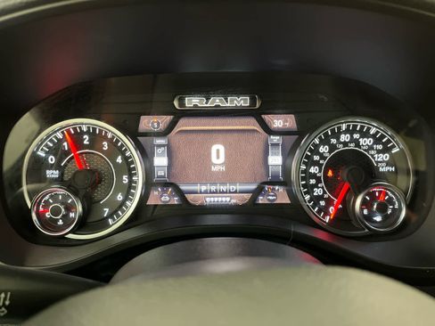 Used 2024 RAM 1500 Laramie image 25