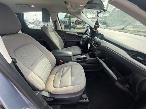 Used 2022 Ford Escape S FWD image 12