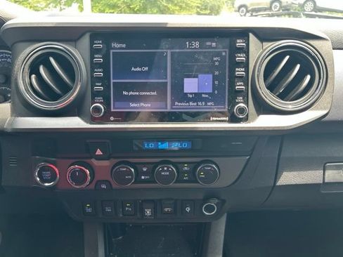 Used 2021 Toyota Tacoma TRD Sport w/ Technology Package AWD/4WD image 24