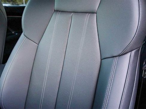 New 2025 Audi Q5 Premium Plus image 28