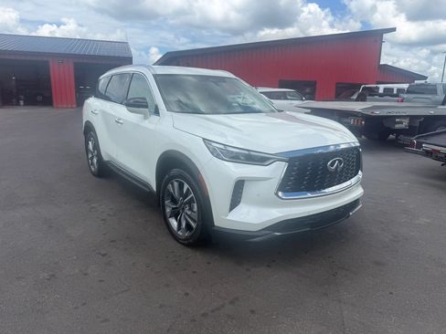 Used 2022 INFINITI QX60 Luxe w/ Vision Package AWD/4WD image 1