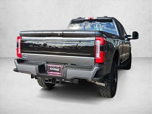 Used 2026 Ford F250 Platinum w/ Tremor Off-Road Package image 5