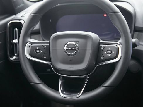 Certified 2023 Volvo C40 P8 Recharge Ultimate AWD/4WD image 24