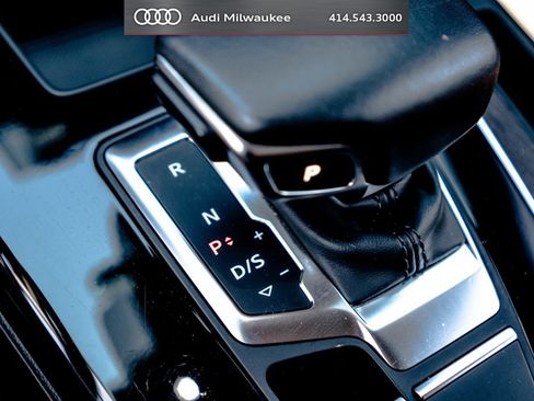 Used 2023 Audi Q5 2.0T Premium w/ Convenience Package AWD/4WD image 28