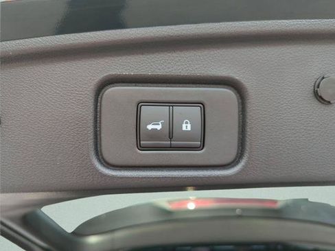 Certified 2025 Nissan Pathfinder Rock Creek AWD/4WD image 18