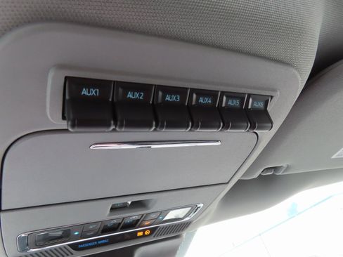 New 2026 Ford F250 Lariat w/ Lariat Premium Package image 22