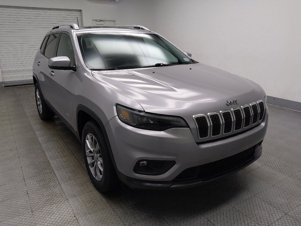 Used 2020 Jeep Cherokee Latitude Plus w/ Comfort/Convenience Group AWD/4WD image 13