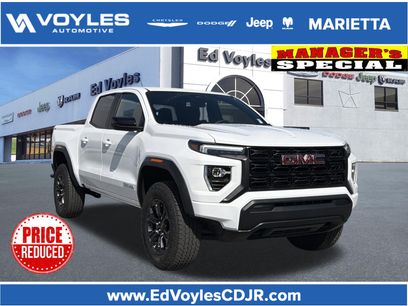 Used 2025 GMC Canyon Elevation