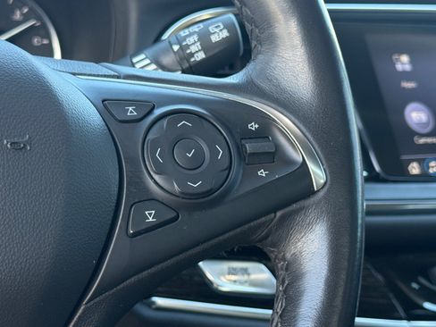 Used 2021 Buick Enclave Avenir w/ Avenir Technology Package FWD image 14