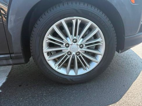 Used 2021 Hyundai Kona SEL Plus AWD/4WD image 15