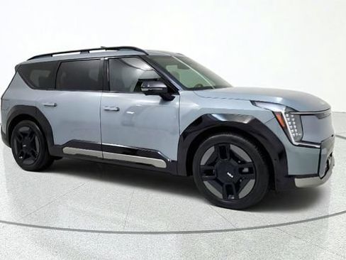 Used 2024 Kia EV9 GT-Line AWD/4WD image 1