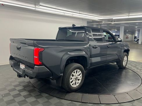 Used 2024 Toyota Tacoma SR RWD image 5