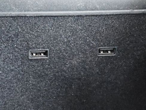 Used 2018 Tesla Model 3 Long Range image 27